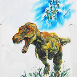 かっこいい恐竜を纏って　　注文　手描きシャツ　名入れ　Tシャツ　ティラノサウルス　トリケラトプス 2枚目の画像
