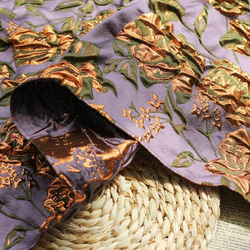 豪華な金色の花柄 金糸レリーフ ジャカード織りの生地 [2702] 10枚目の画像