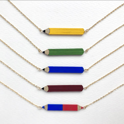シンプルな鉛筆のネックレス【紙のアクセサリー】 1枚目の画像