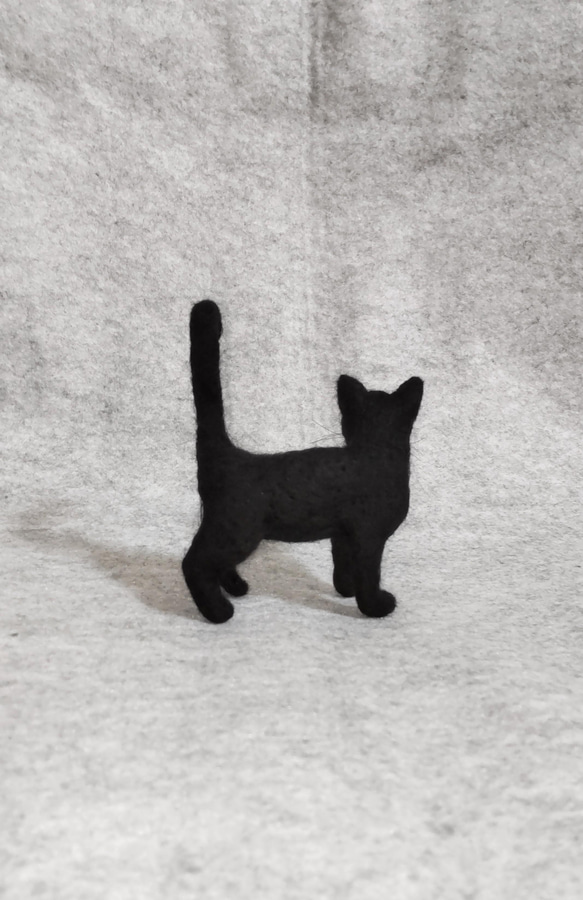 【羊毛フェルト】ミニミニ黒猫☆ 4枚目の画像