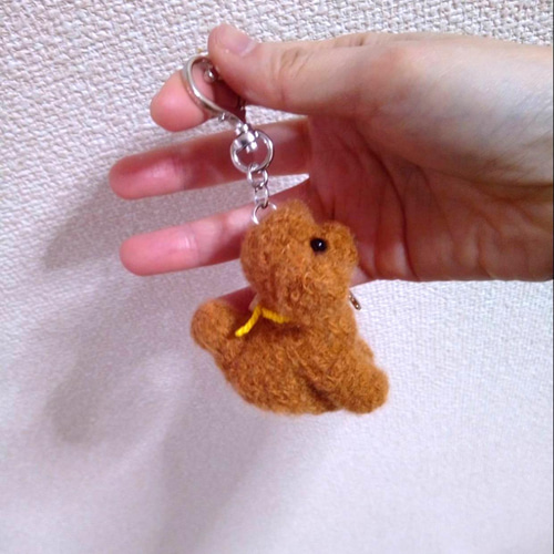 羊毛フェルト　トイプードル　キーホルダー 羊毛フェルト黒トイプードルキーホルダーの通販 by tororin's