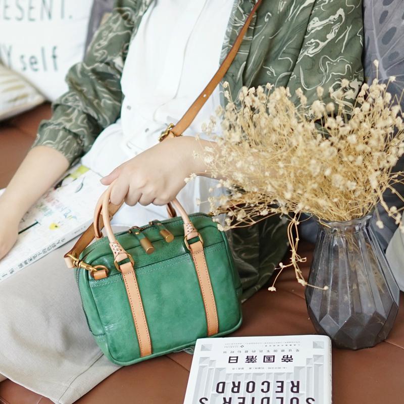 115 2022年新品 レザー 本革 レディース メンズ 牛革ショルダーバッグ