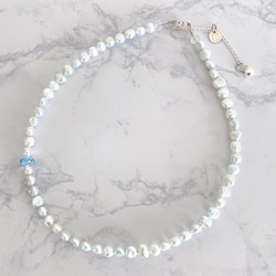 ブルートパーズが可愛い【40～45cm】小ぶりなパール×天然石がキラリ～My pearl Necklace 1枚目の画像