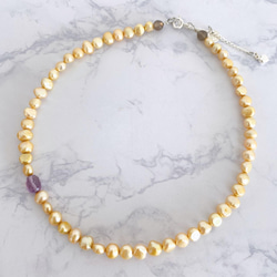 大粒アメジストがアクセントに【40～45cm】小ぶりなパール×天然石がキラリ～My pearl Necklace 1枚目の画像