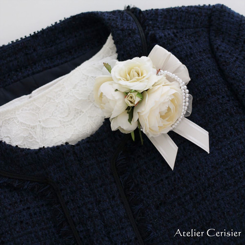 オフホワイト ローズ パール付 コサージュ （クリームホワイトリボン 