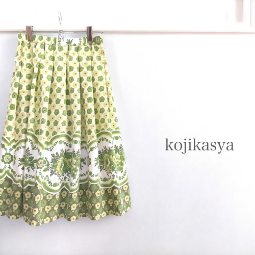 20%OFF】ドイツヴィンテージ生地 レトロなお花柄スカート グリーン S