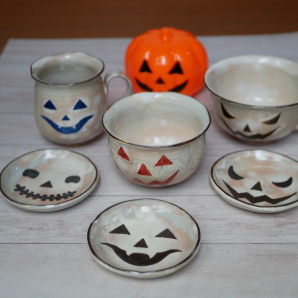 ハロウィン　スープカップ (金の涙）　陶器　 6枚目の画像