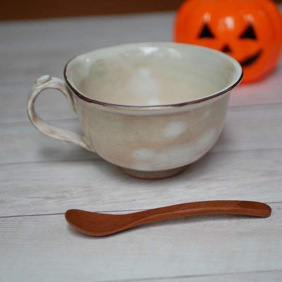 ハロウィン　スープカップ (金の涙）　陶器　 3枚目の画像