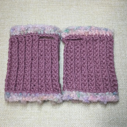 手編み【ピンクとふわふわが可愛い！ハンドウォーマー】リストウォーマーにもなります！送料無料 3枚目の画像