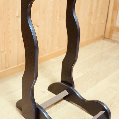 オーダー品】手作り木工 ギタースタンド （黒漆）2本掛け 楽器