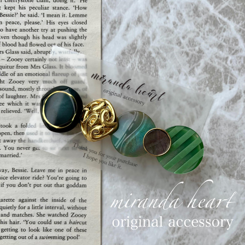 ✨秋冬 アンティーク ビーズ 大人可愛い ヘアクリップ ✨ヘアピン ゴールド ✨秋冬 アンティーク ビーズ 大人可愛い ヘアクリップ ✨ヘアピン ゴールド