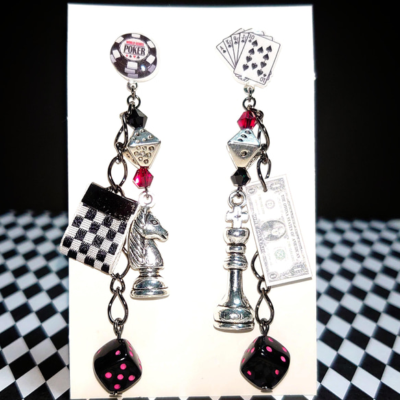 ギャンブル カジノ チップ ドル チェス トランプ サイコロ ピアス