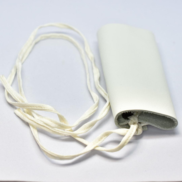 レザー × 着物リボン 3way ヘアピアス ポニーフック 着物リメイク 日本製 ホワイト - Long H.P 4枚目の画像