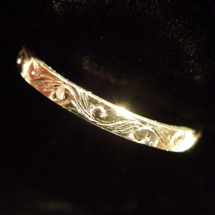 スマート唐草のゴールドリング　K18