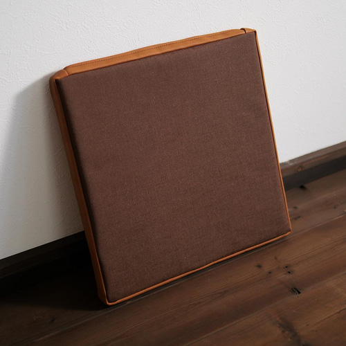 本革の座布団クッション(マチ有タイプ)S-2（キャメル）サイズオーダー