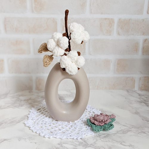 希少な花瓶置物にも・・・