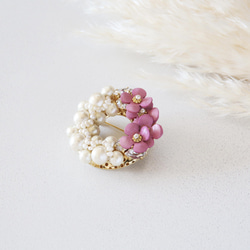 LetherJewel 淡色パールブローチ 2枚目の画像