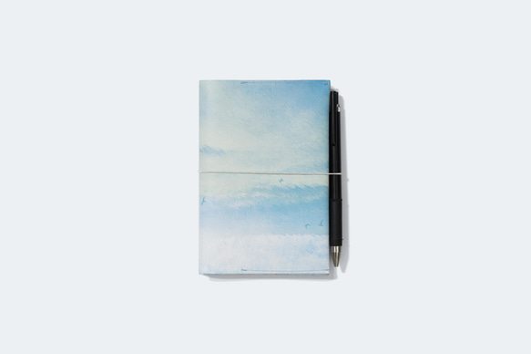 [預售] A5 大小筆記本/醫學筆記本封面描繪星空和湖泊 第5張的照片