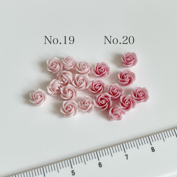 小さい薔薇のパーツ 12個 No.19 薄いくすみピンク 2枚目の画像