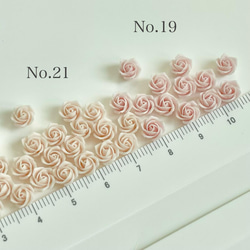 小さい薔薇のパーツ 12個 No.19 薄いくすみピンク 3枚目の画像