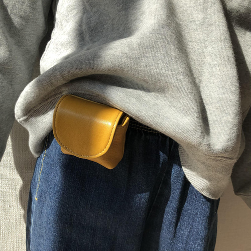 クリップタイプのGPSケース みてねみまもりGPS Bsize BoT BoTtalk対応