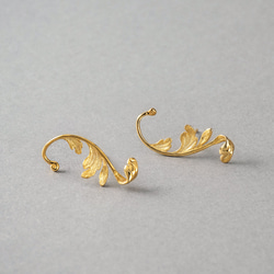 〔K18YGP〕ハアザミ ピアス Ⅰ. 1枚目の画像