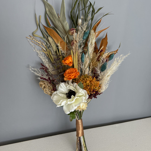 トレンドカラー】テラコッタオレンジとアネモネブーケ インテリア