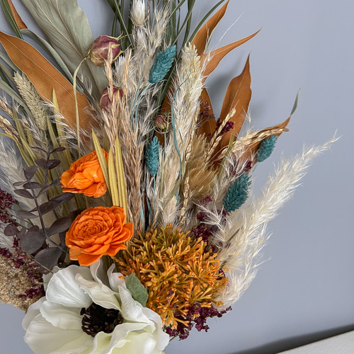 トレンドカラー】テラコッタオレンジとアネモネブーケ インテリア