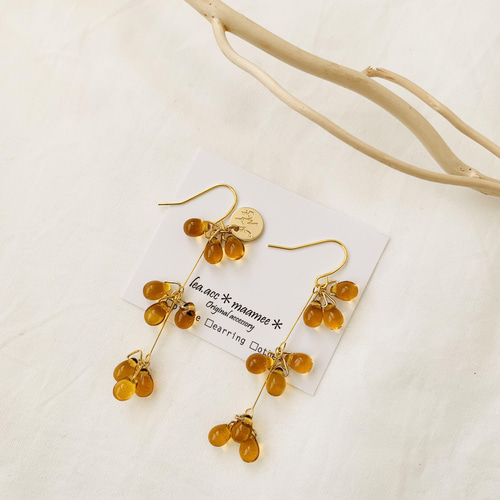 しずくビーズ・クリアブラウンピアス ピアス（フック・チェーン