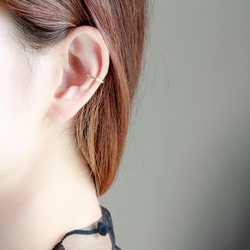 14kgf- square cut ear cuff (small size) 第1張的照片