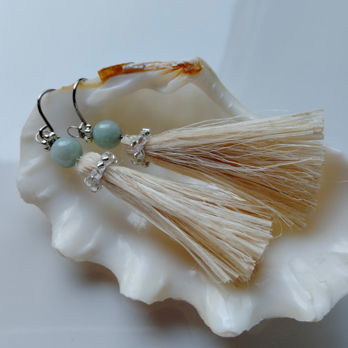 本翡翠ピアス グァテマラ産 無含浸 天然石 合金 イヤリング | FARBE