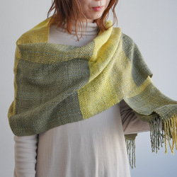 手つむぎ真綿の手織りストール 13枚目の画像