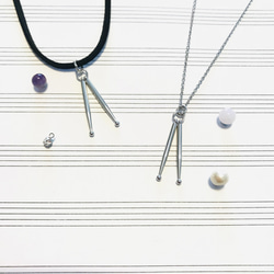 選べる　銀色　ドラムスティックネックレス（コットンパール・天然石など 1枚目の画像