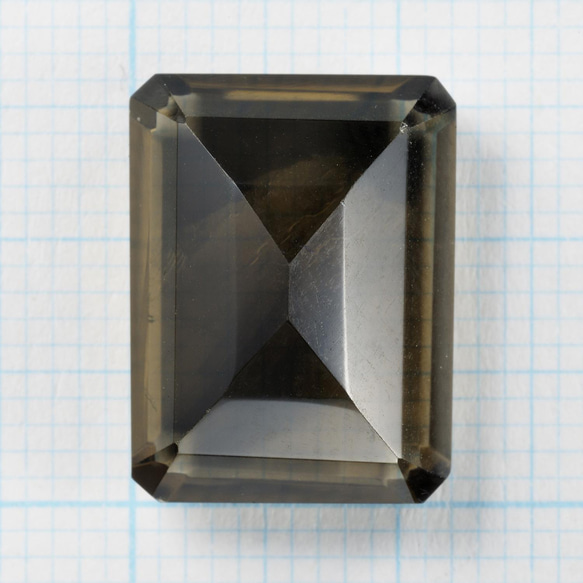 1粒売り　宝石質スモーキークォーツAAA　ルース　レクタングルファセットカット16×12mm 3枚目の画像