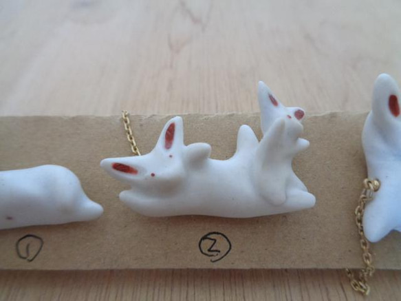 タック式タイピン　ウサギ　キリン 3枚目の画像