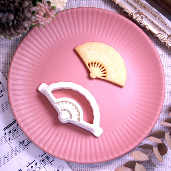 扇子 イジェクタ付きクッキー型 クッキー型 Cookie&Chopin 通販