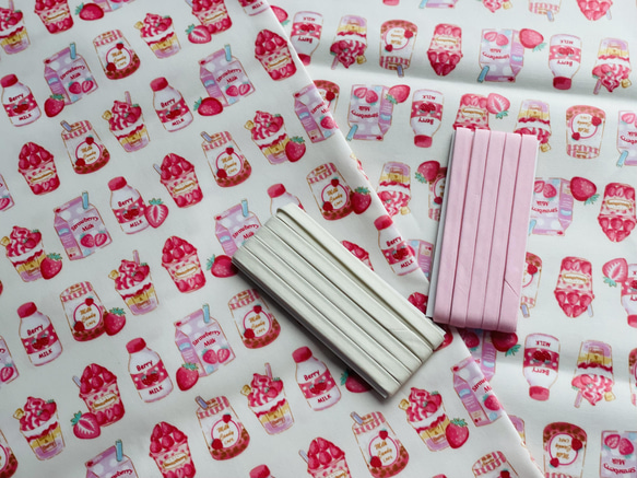 新柄追加お薬カレンダー✳︎オーダメイド・１週間３ポケット　下ポケット有り専用　ウォールポケット　くすり入れ　アクセサリー 15枚目の画像