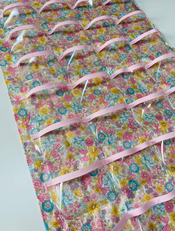 新柄追加お薬カレンダー✳︎オーダメイド・１週間３ポケット　下ポケット有り専用　ウォールポケット　くすり入れ　アクセサリー 2枚目の画像