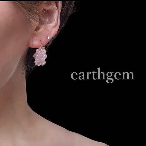 キャンディカラーのピアス【ローズクォーツ】