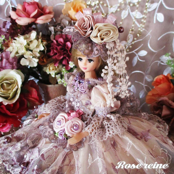 sold k様ご予約品 アンネローゼ王妃 薔薇の花園 アンティークモーブのロイヤルプリンセスドールドレス 4枚目の画像