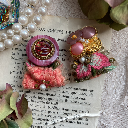 ヴィンテージボタン ボタン組み合わせ アシメントリー インド刺繍 