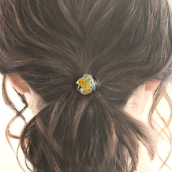 《ミモザとオパライトの》あめ玉ヘアゴム.｡*･ﾟﾟmarry.c's handmadeaccessory 2枚目の画像