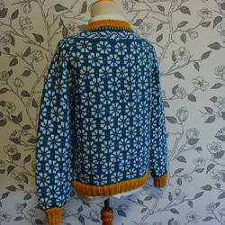 サイト限定価格ブルーグリーンの小花セーター 6枚目の画像