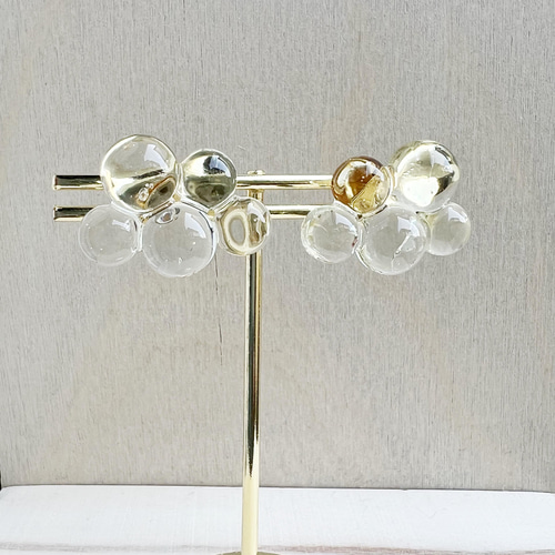 クリアなつぶつぶの雲モチーフピアス イヤリング 2way 透明