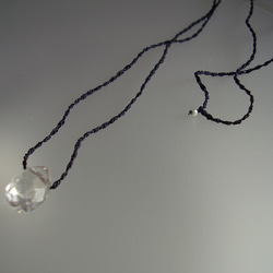 （金属アレルギー対応）シルクスレッドのクリスタル（水晶）ネックレス・72ｾﾝﾁ 2枚目の画像