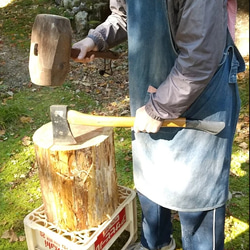 ハンドメイドの丸太 スツール です.（直径 中） 6枚目の画像