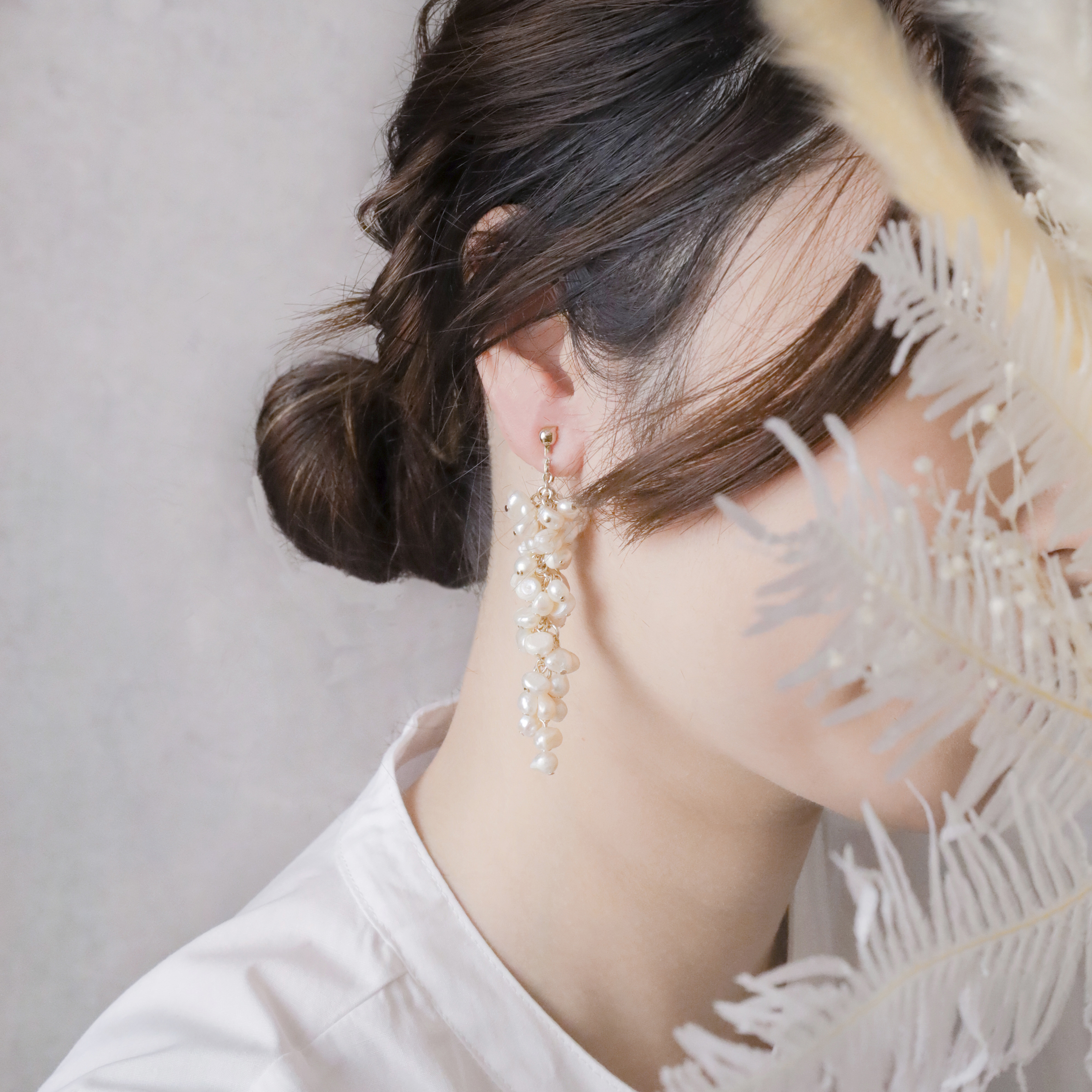 <316L>green caviar earrings/淡水パール　金アレ対応