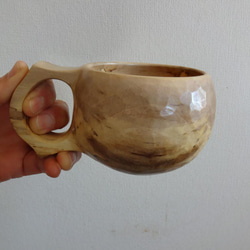 面白い滲みのある古木の一木彫りコーヒーカップ 2枚目の画像