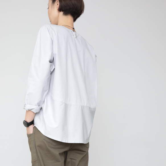 アレンさま専用カート　　musasabi blouse / kumori 1枚目の画像