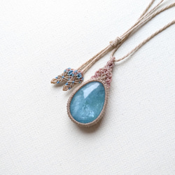 シャイニーアクアマリン・マクラメペンダントdrfeb ネックレス